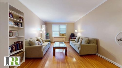 3f-902 Ocean Pkwy, Brooklyn, NY, 11230-3424 | Card Image