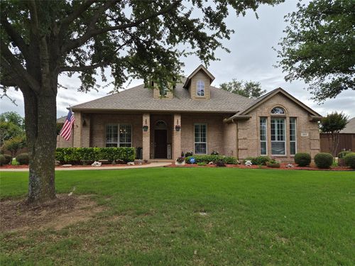 203 Shadow Ln, Shady Shores, TX, 76208-5763 | Card Image
