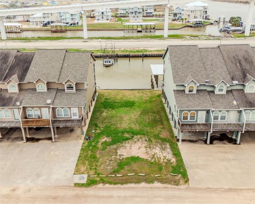 163 Boat Slip Rd, Matagorda, TX, 77457 | Card Image