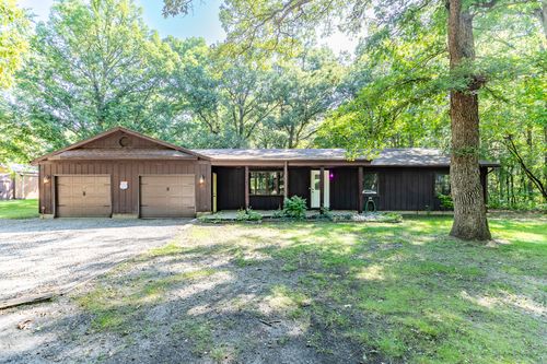 11299 West Dr, Demotte, IN, 46310 | Card Image