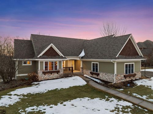 3890 Kindred Way, Lake Elmo, MN, 55042-8574 | Card Image