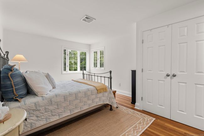 22 Douglas Dr, House other with 4 bedrooms, 3 bathrooms and null parking in Norwalk CT | Image 30