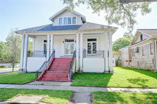 b-3837 Napoleon Ave, New Orleans, LA, 70125-4443 | Card Image