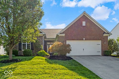 1393 Padana Dr, Greenwood, IN, 46143-5266 | Card Image