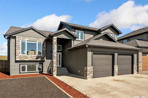1255 Hargreaves Way, Saskatoon, SK, S7R0G9 | Card Image