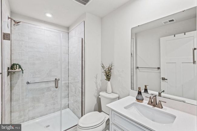 8005 International Dr, House other with 6 bedrooms, 5 bathrooms and null parking in WARRENTON VA | Image 48