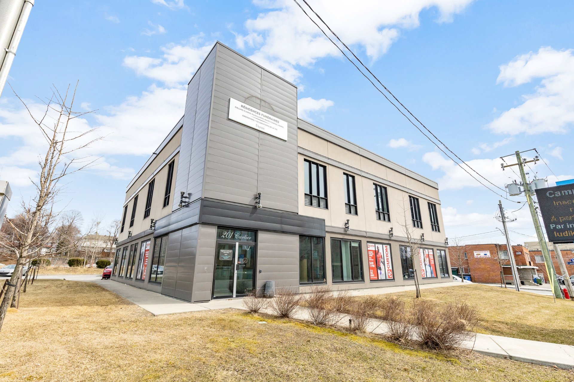 Commercial Lease in Pointe-Claire 5
