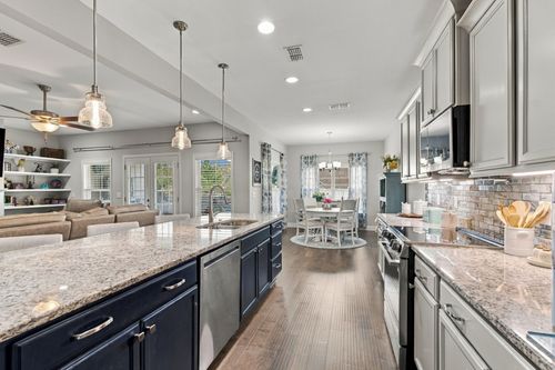 2341 Stonecenter Ln, Murfreesboro, TN, 37128-1108 | Card Image