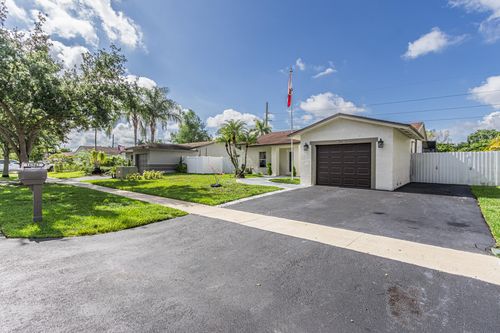 16942 Sw 5th Way, Weston, FL, 33326-1564 | Card Image