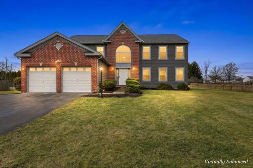 3104 Devonshire Dr, Delaware, OH, 43015-8417 | Card Image