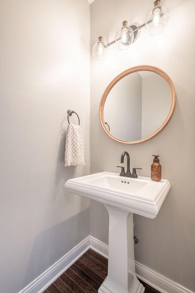 8194 Griswold Dr, House other with 4 bedrooms, 3 bathrooms and null parking in New Albany OH | Image 19