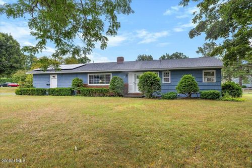 9 Westmore Ave, Queensbury, NY, 12804-1116 | Card Image