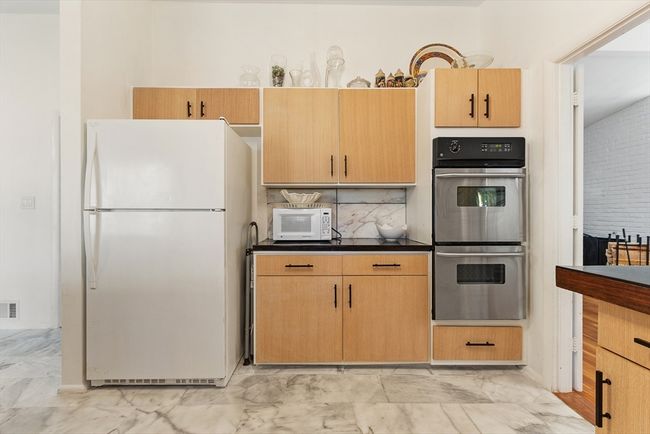 15 Holiday Rd, House other with 3 bedrooms, 2 bathrooms and 6 parking in Wayland MA | Image 11