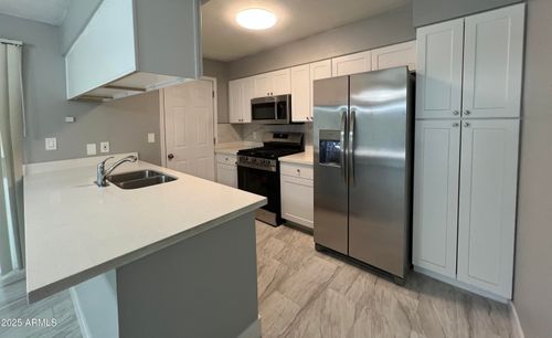 7336 W Cheryl Dr, Peoria, AZ, 85345-6721 | Card Image