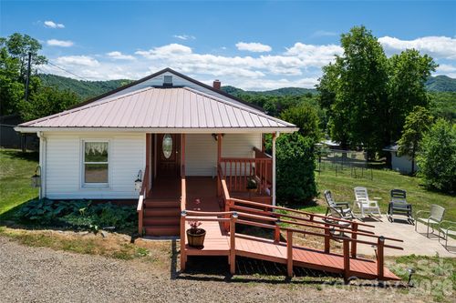 106 Aloha Circle Ext, Candler, NC, 28715-0680 | Card Image