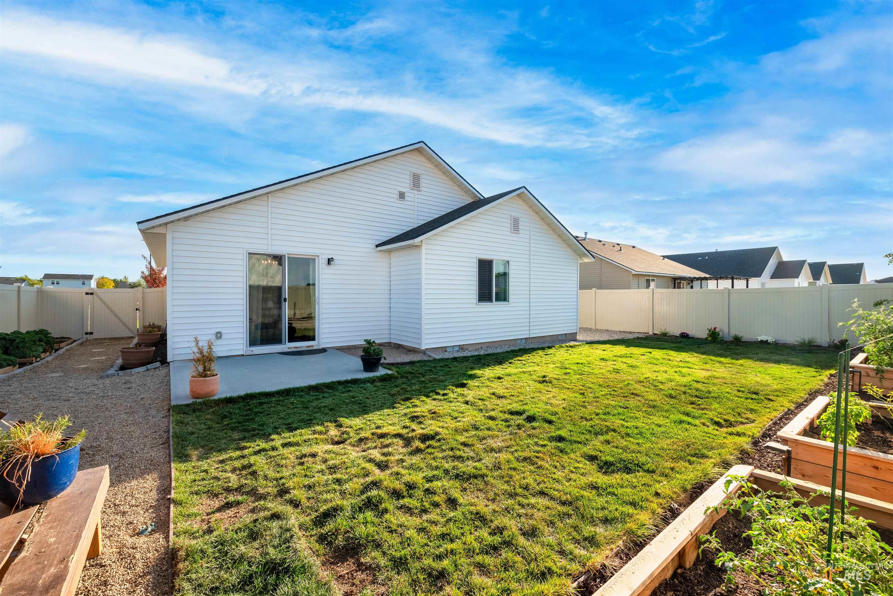 Ashfield St, Caldwell, ID 83607