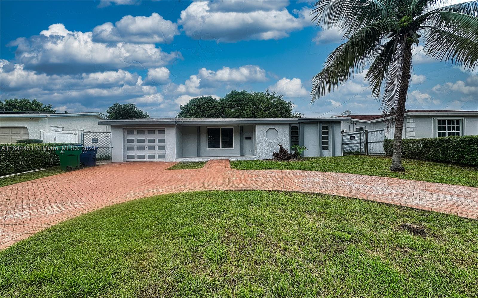 Southampton Dr, Miramar, FL 33025
