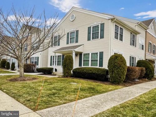 43-3005 Creekside Ct, Warrington, PA, 18976-2439 | Card Image