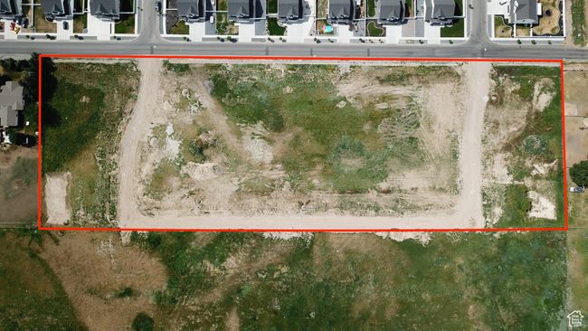 Aerial view of residential area featuring property parcel outlined | Image 10