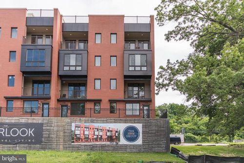 13-4443 River Ridge Ct, PHILADELPHIA, PA, 19129-1315 | Card Image