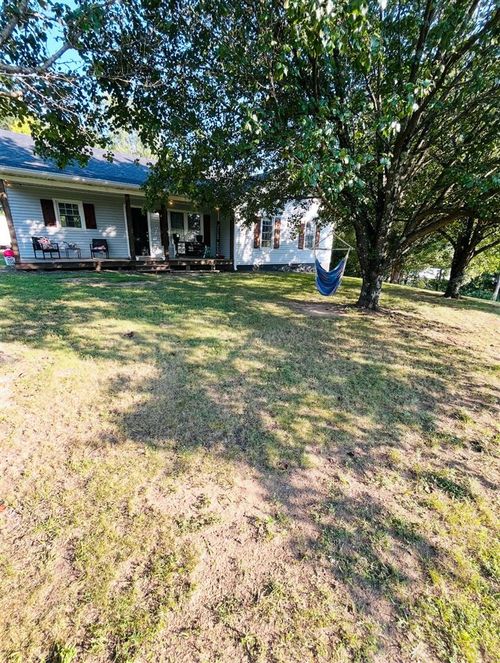 1490 Morgantown Rd, Caneyville, KY, 42721-9129 | Card Image