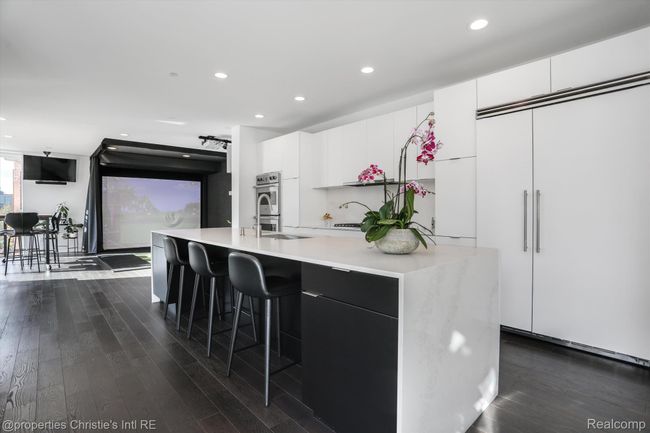 311 Alfred Street | Image 10