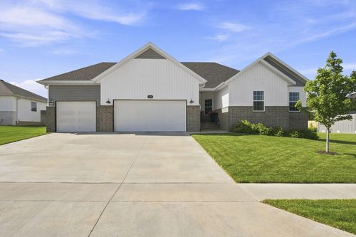 540 Fox Creek Rd, Rogersville, MO, 65742-4202 | Card Image