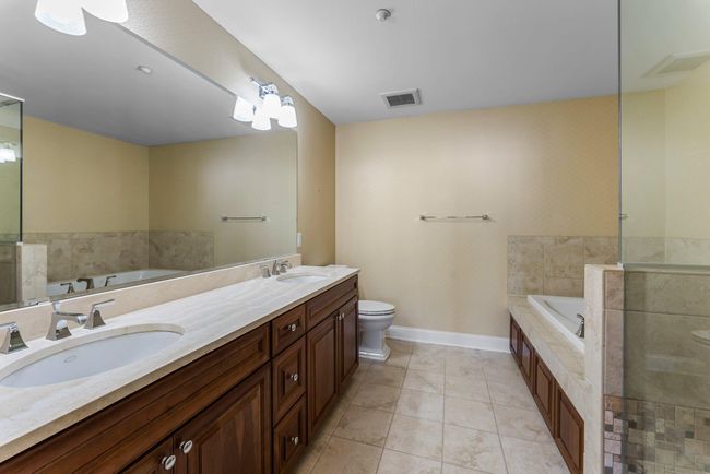 APT-112 - 1320 Riverside Ln, Condo with 2 bedrooms, 2 bathrooms and null parking in Mendota Heights MN | Image 41