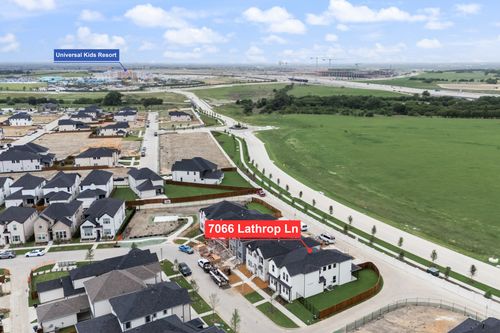 7066 Lathrop Ln, Frisco, TX, 75033-4568 | Card Image