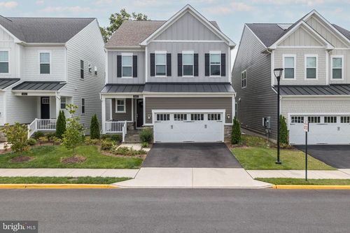 4635 Wood Glen Rd, FAIRFAX, VA, 22032-2547 | Card Image