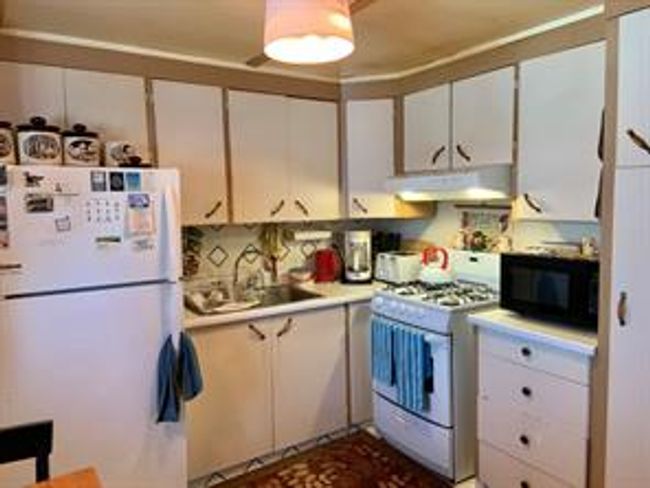 24 - 20 Highway 22, Home with 1 bedrooms, 1 bathrooms and 1 parking in Cremona AB | Image 11