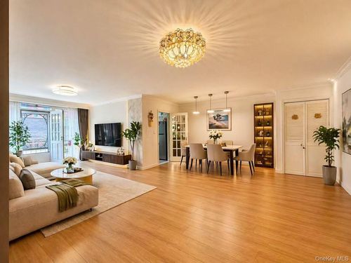 1p-14430 Sanford Avenue, New York, NY, 11355 | Card Image