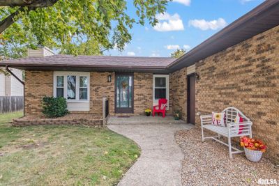 2620 Cardifs Avenue, House other with 3 bedrooms, 2 bathrooms and null parking in Springfield IL | Image 2