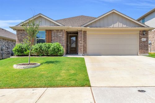10437 Mituna St, Fort Worth, TX, 76179-1075 | Card Image
