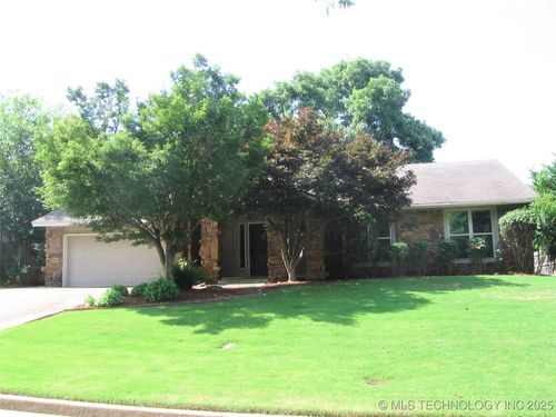 4224 E 84th St, Tulsa, OK, 74137-1819 | Card Image