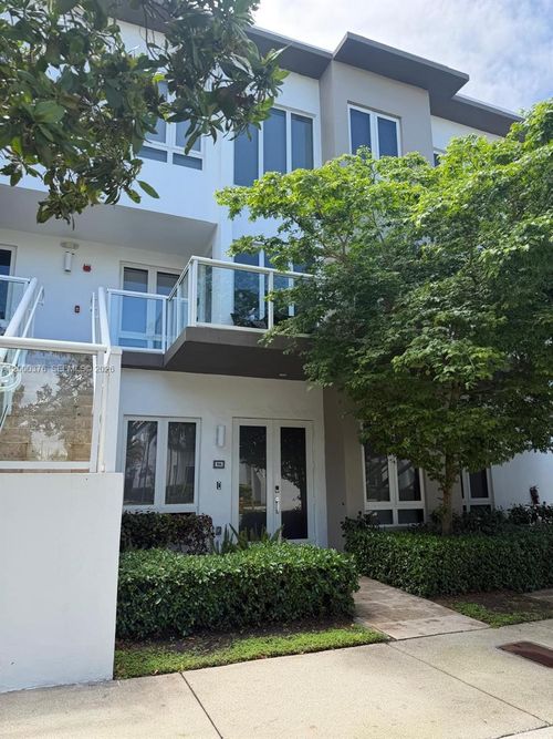 apt-106-10220 Nw 63rd Ter, Doral, FL, 33178-3064 | Card Image