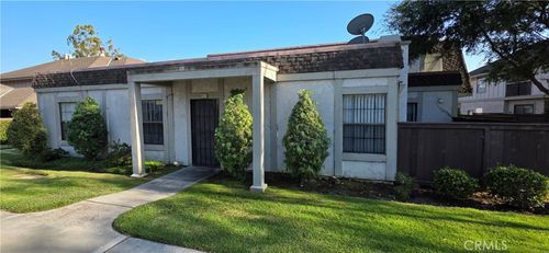 24-4823 Fieldbrook Ln, Cypress, CA, 90630 | Card Image