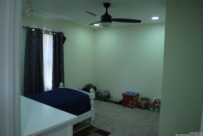 4337 Throne, House other with 4 bedrooms, 4 bathrooms and null parking in Von Ormy TX | Image 28