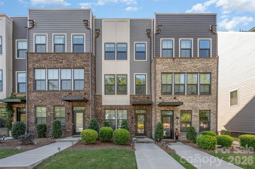 540 Billingsley Rd, Charlotte, NC, 28211-1010 | Card Image