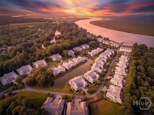 204 River Oaks Dr, Richmond Hill, GA, 31324-4568 | Card Image