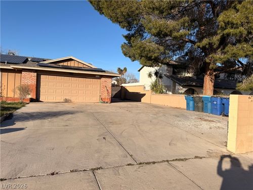 4976 W Lake Mead Blvd, Las Vegas, NV, 89108-3044 | Card Image