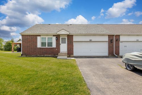 802 Honeytree Dr, Romeoville, IL, 60446-4039 | Card Image