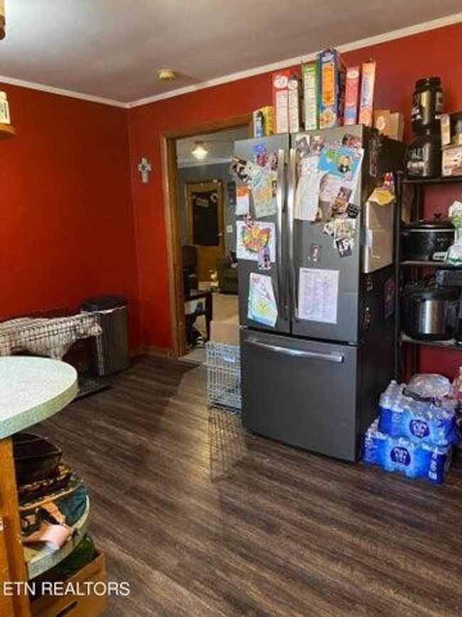 712 Netherton Dr, House other with 4 bedrooms, 1 bathrooms and 3 parking in Madisonville TN | Image 6