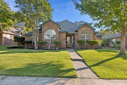 4204 Harvest Hill Ct, Carrollton, TX, 75010-4121 | Card Image