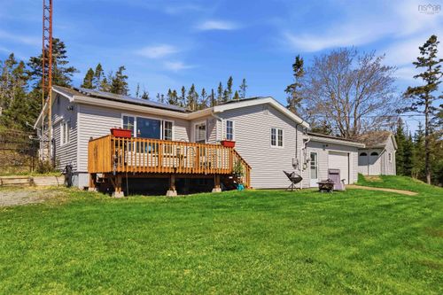 286 Beaver Dr, Port Dufferin, NS, B0J2R0 | Card Image