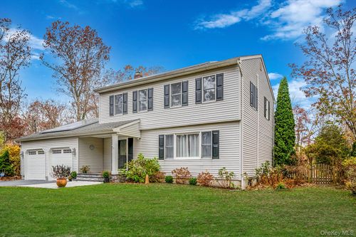 202 Gerard Rd, Yaphank, NY, 11980-9630 | Card Image