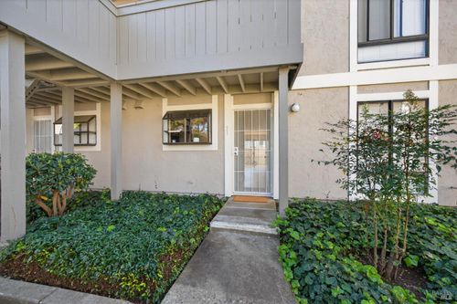 apt-51-900 Southampton Rd, Benicia, CA, 94510-1845 | Card Image
