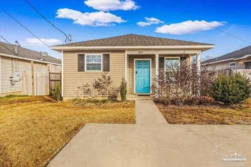 8921 Camshire Cir, Pensacola, FL, 32507-1453 | Card Image