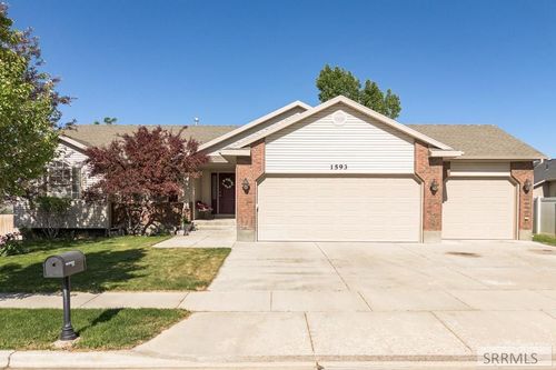 1593 Pointview Dr, Pocatello, ID, 83201-2800 | Card Image