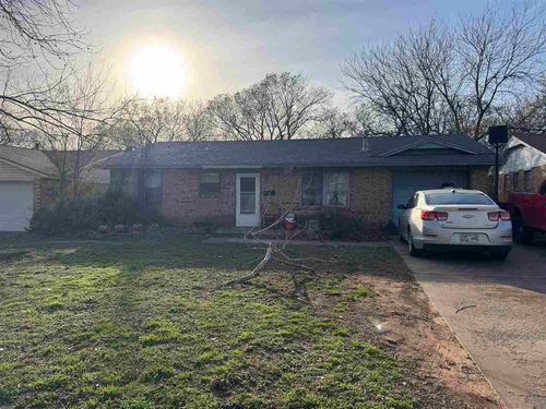 2324 N Park Drive, Stillwater, OK, 74075 | Card Image